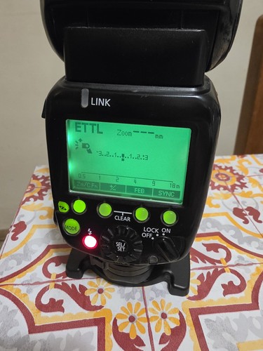 Canon speedlite 600ex - canon,